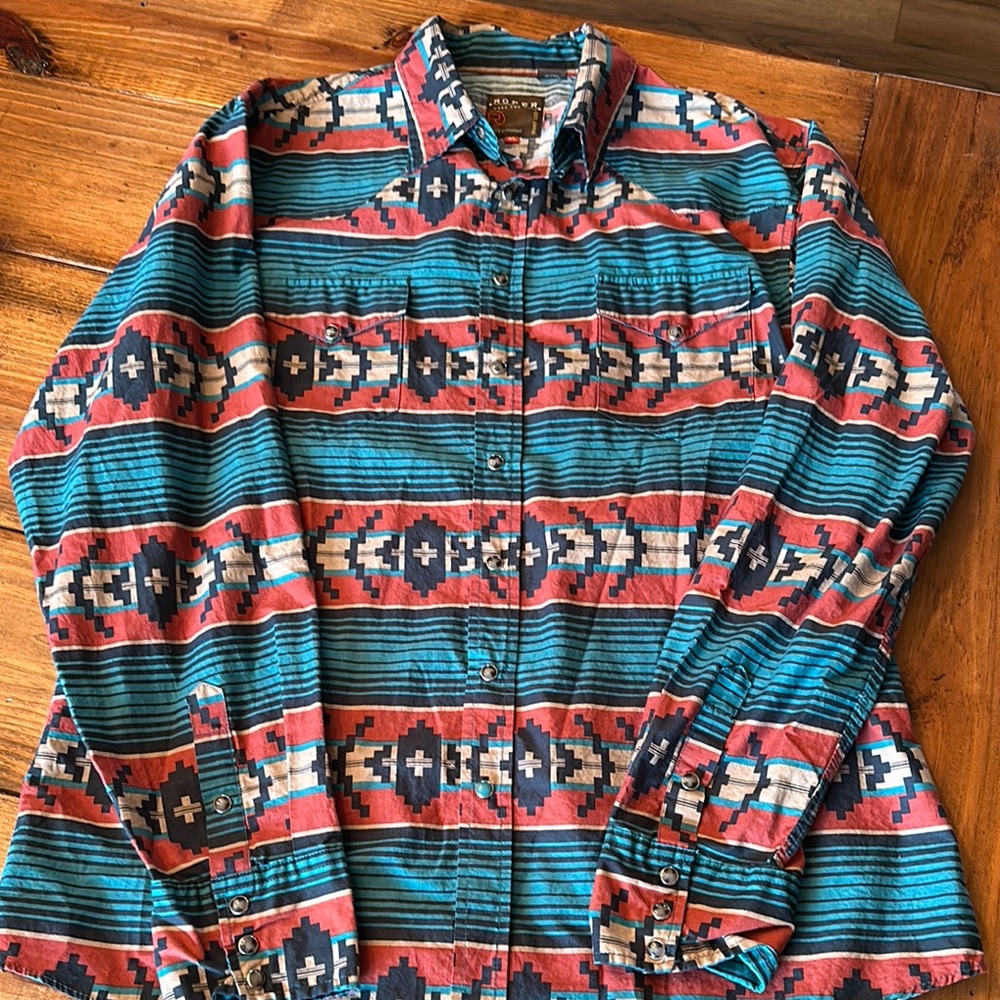 Roper Southwest Inspired Patterned Shirt